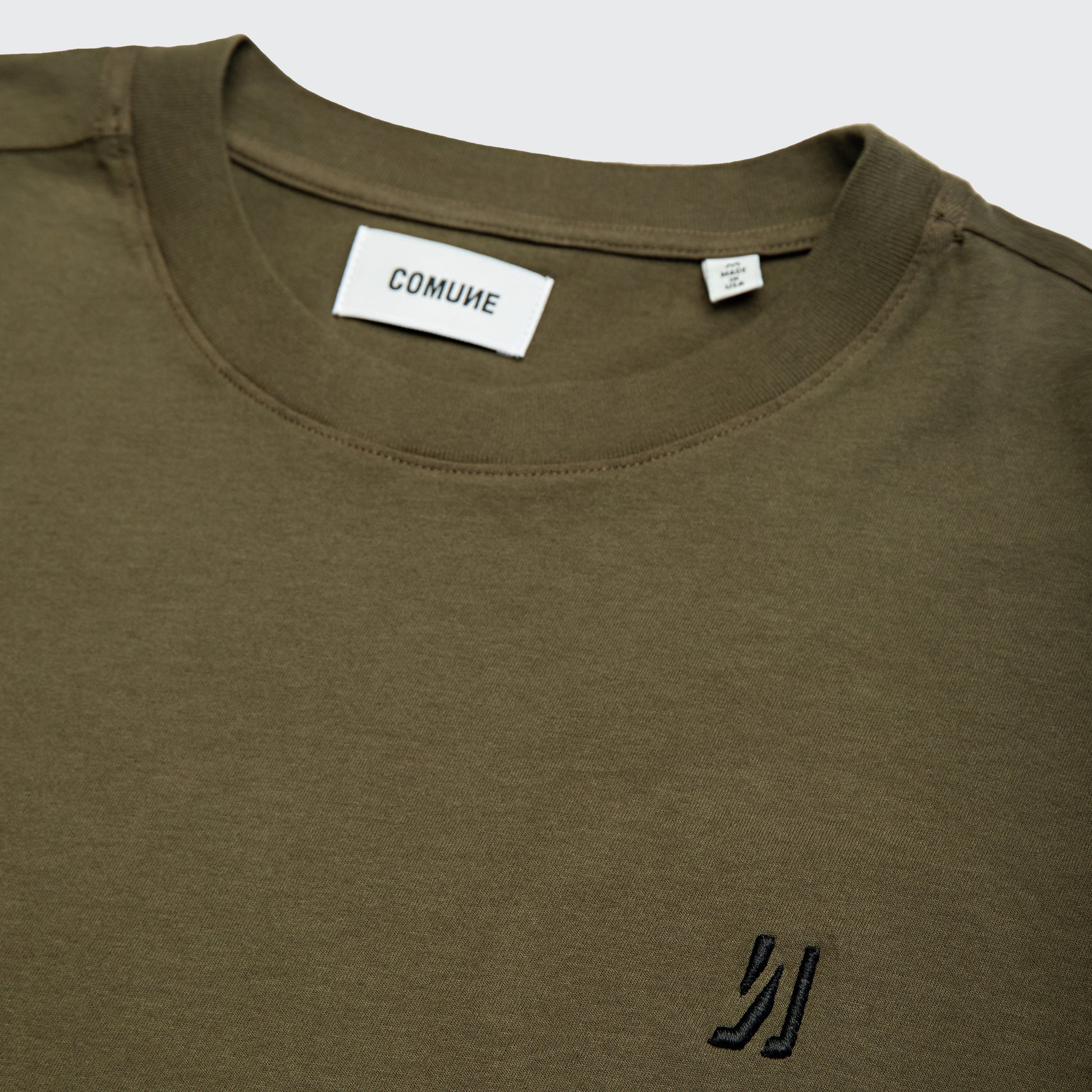 COMUNE NORI TEE | Army Green