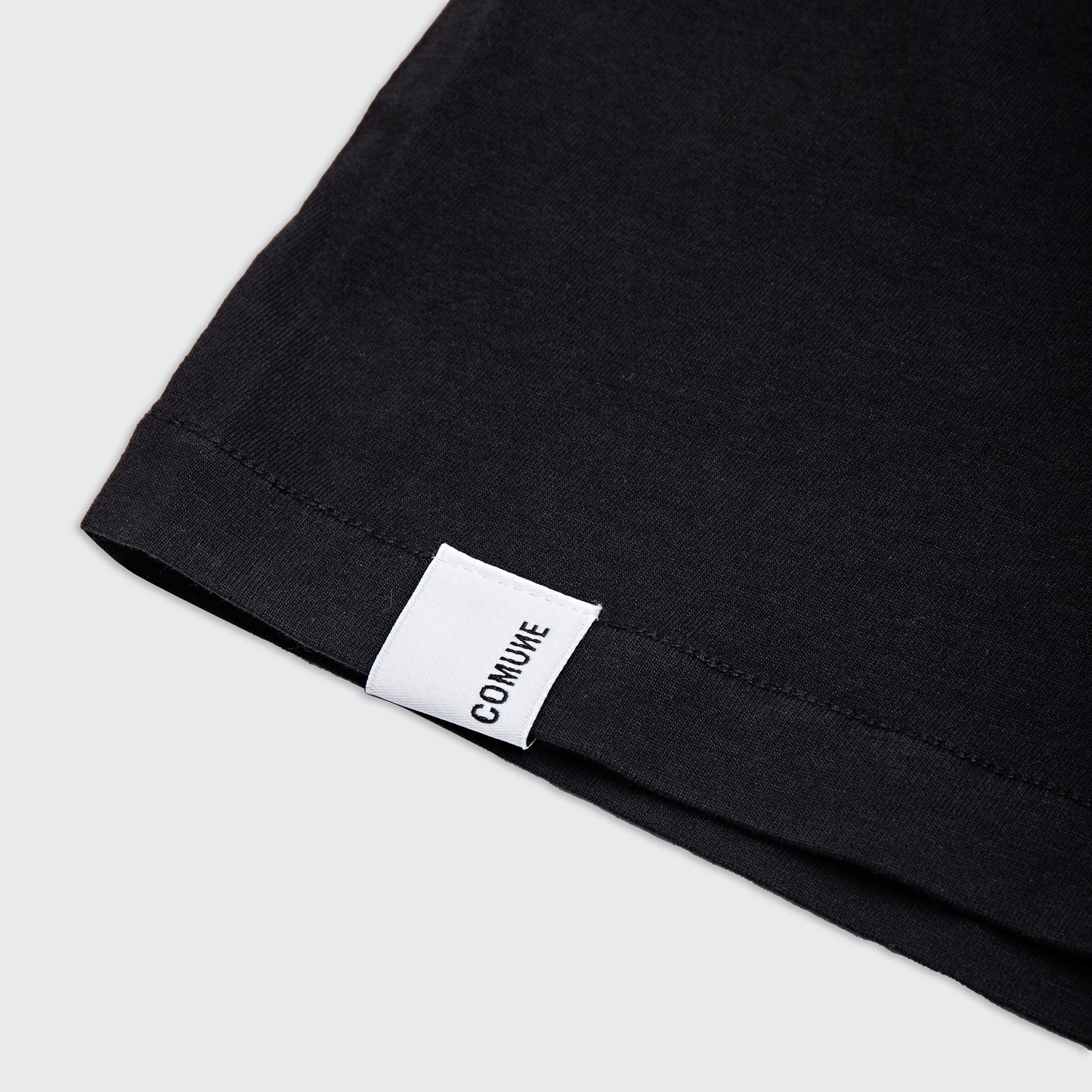 COMUNE NORI OVERSIZED TEE | Black