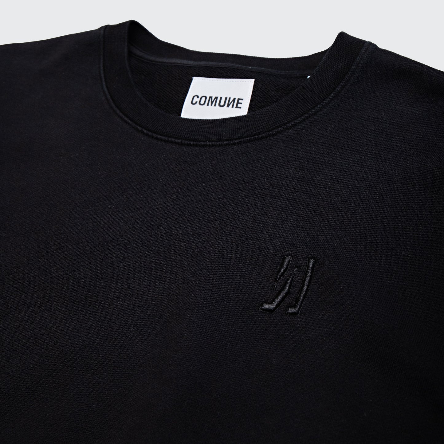 COMUNE LUKA CREW | Black