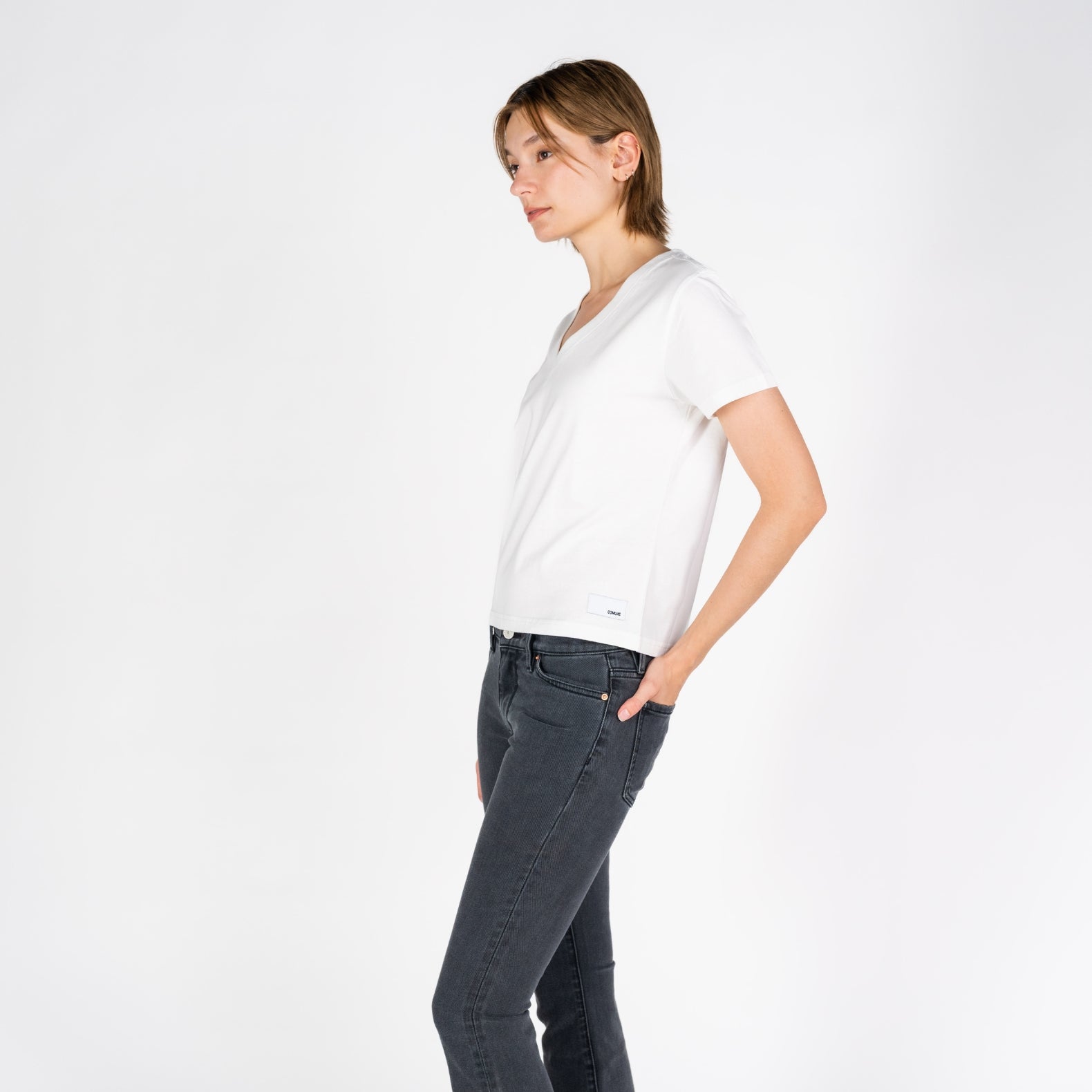 ali V-Neck | Vintage White